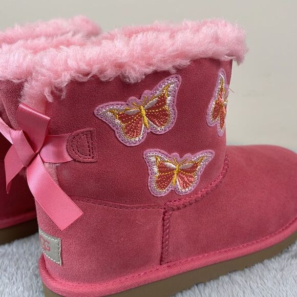 UGG mini Bailey Bow II Butterfly Girls Sz 4 - Picture 3 of 7